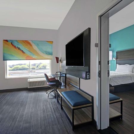 Отель Tru By Hilton Austin Airport, Tx Экстерьер фото